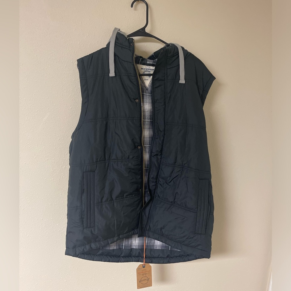 Men's Sherpa Lined Hooded Puffer Vest